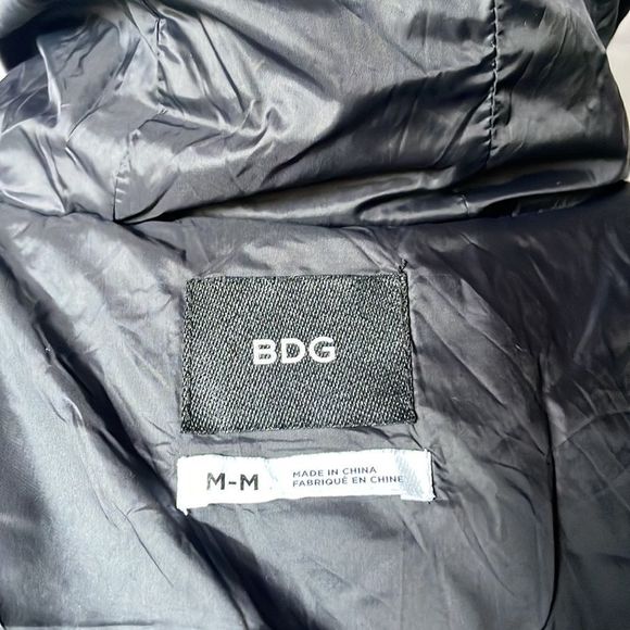 Urban Outfitters BDG Charcoal Gray Quilted Lightweight Puffer (Size: Medium) - Picture 8 of 10
